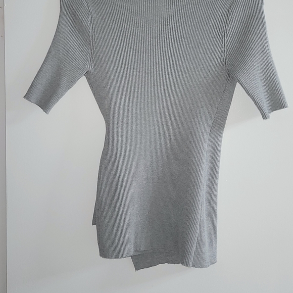 NWOT Select + Trends Heather Grey Ribbed Knit Wrap Top - Size Large - Picture 3 of 4